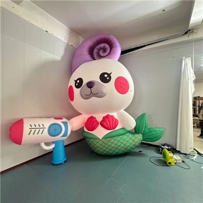 巨大なかわいいシェルハットシールマーメイドインフレータブルマスコット、水鉄砲付き