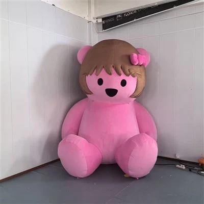 インフレータブルかわいいピンクのクマと弓